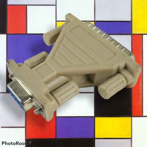 Computer Adapter 9 Pin Female to 25 Pin Male Beige Main Locking Screws - Picture 1 of 5